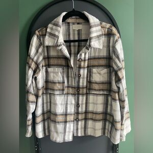 MELLODAY Plaid Shirt in Gray and Tan
